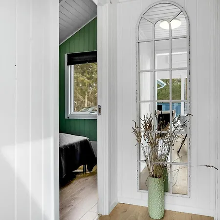 Hvide Sande With A Fireplace 5 בית נופש